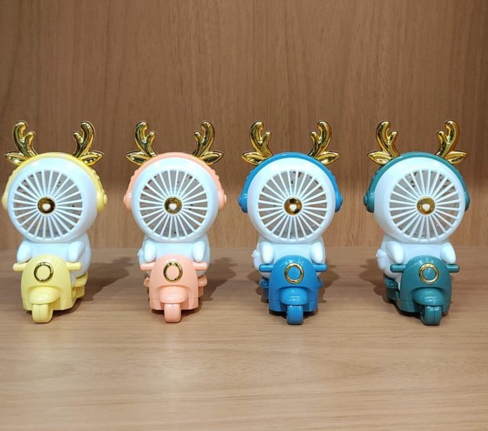 Mini Ventilador Cervo na Motoquinha HD-6611